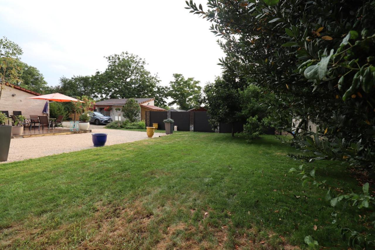 Gite Des 3 Rivieres Longeault Kültér fotó